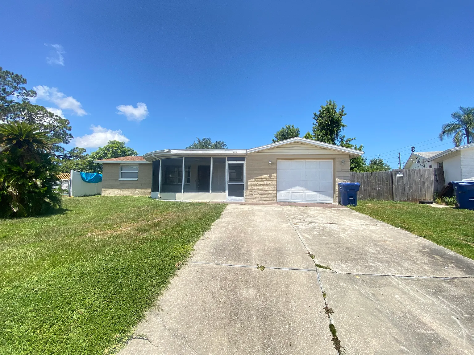3 bed, 1208 sqft, $1,895 — Photo 2