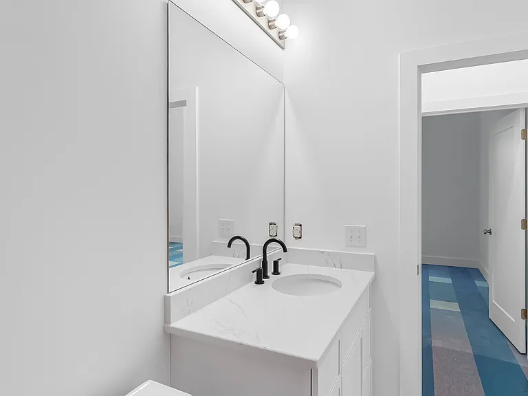 116 Walker St #A — Photo 4