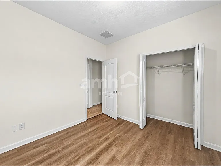 226 Athens Dr — Photo 16