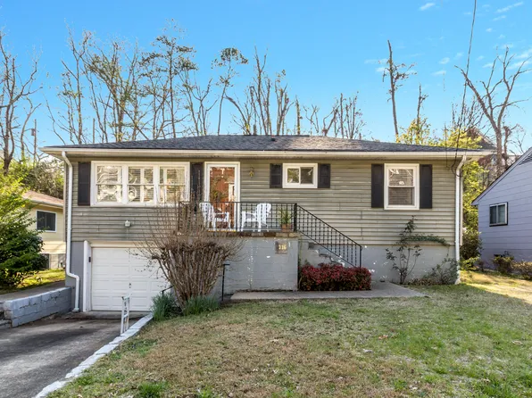 1390 Hixson Pike, Chattanooga, TN 37405