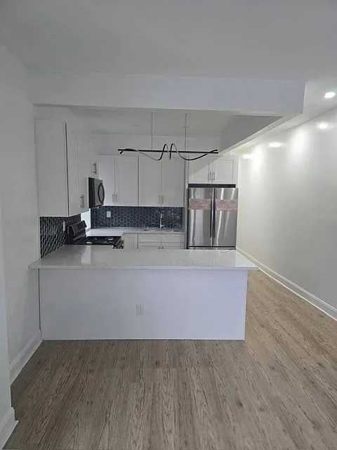 2050 Strauss St #2