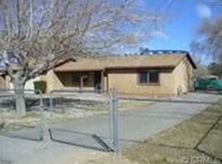 10707 Maple Rd, Hesperia, CA 92345