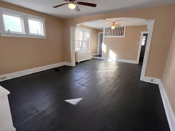 711 Gephart Dr, Cumberland, MD 21502