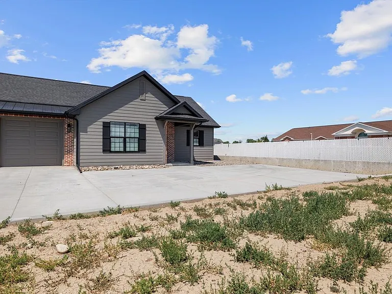 5427 Apple Rose Ln #2 — Photo 2