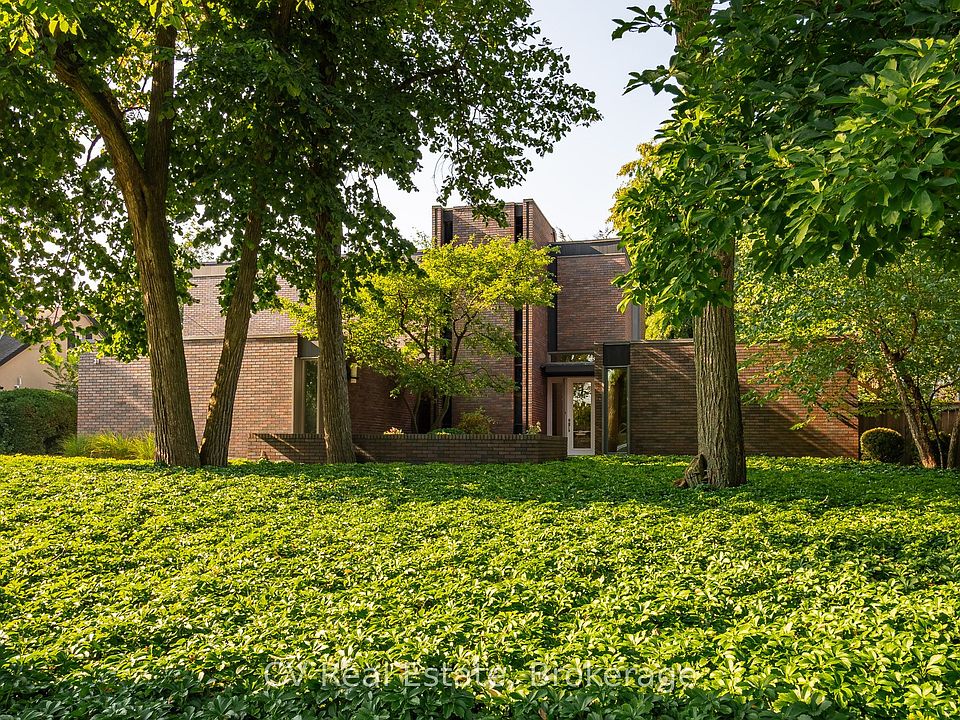 1st image of 31 Auchmar Rd