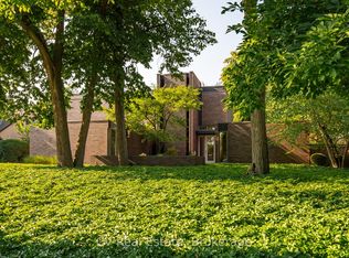 31 Auchmar Rd, Hamilton, ON L9C 1C6