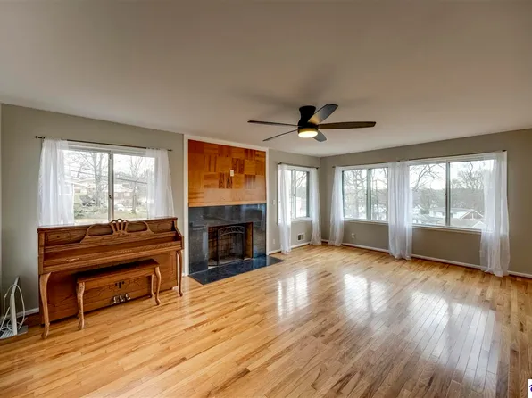 609 Wilderness Rd, Louisville, KY 40214