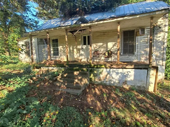 6916 Berea Avenue Ext, Connelly Springs, NC 28612