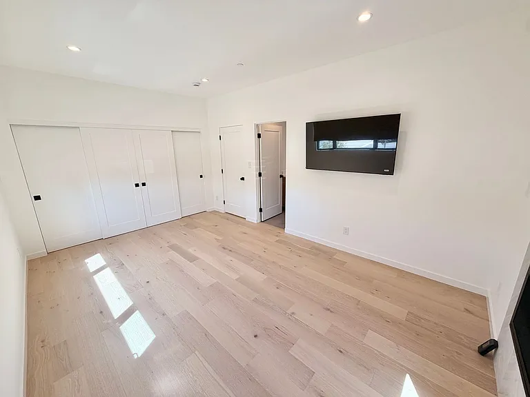 406 S Sunnyvale Ave — Photo 14
