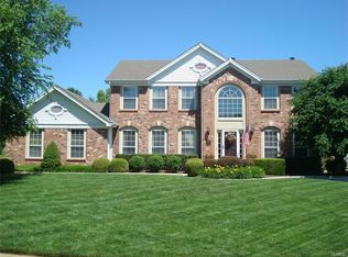 5888 Canterfield Ct, Weldon Spring, MO 63304