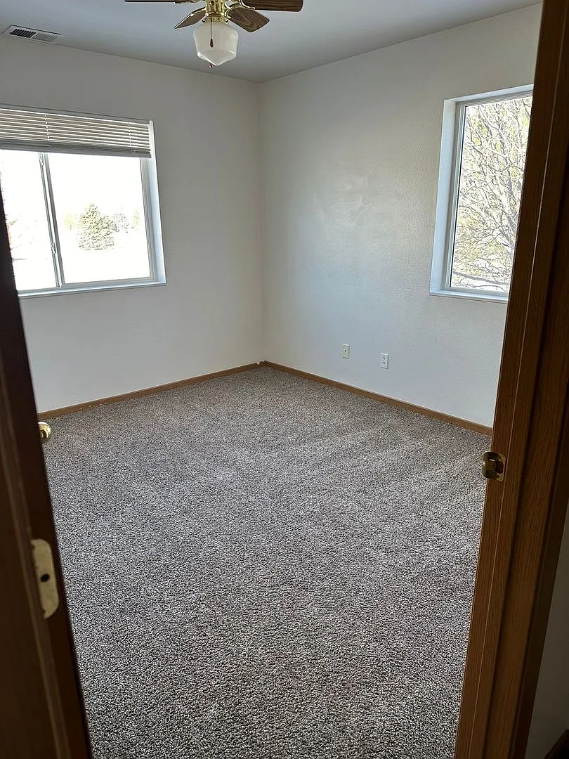 Burlington Colorado Apartments — Photo 3