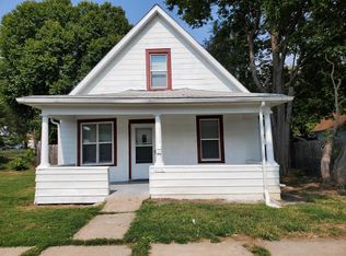 3712 Jaynes St, Omaha, NE 68111