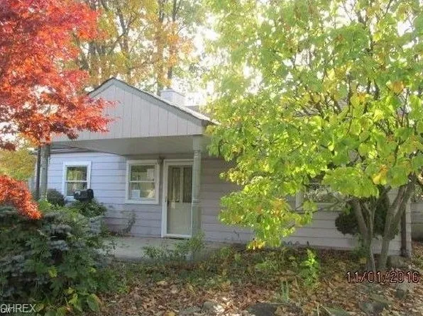 2230 E 41st St, Lorain, OH 44055