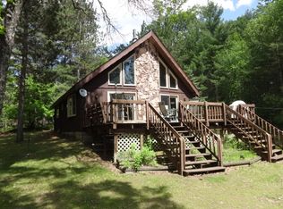 N16602 Shoreline Dr, Pembine, WI 54156