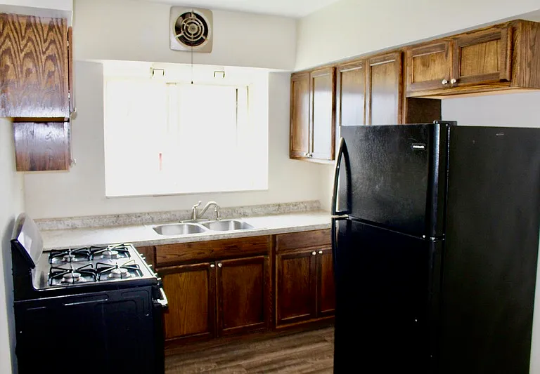 3500 Elm St #1 — Photo 9