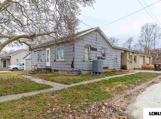 703 S Kickapoo St, Lincoln, IL 62656