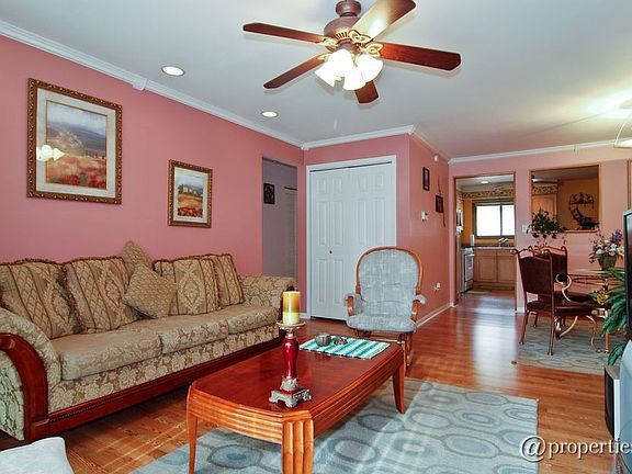 Living Room/Dining Room