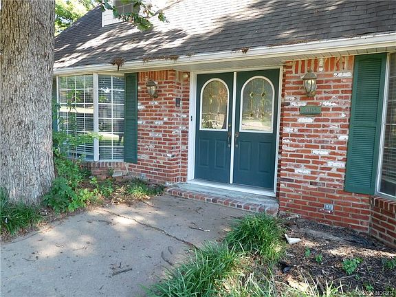 3rd image of 505 Lark Dr
