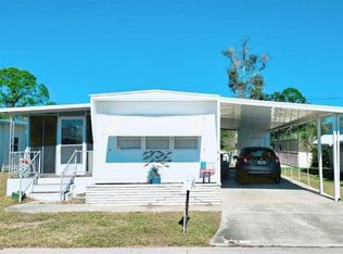 4 7th St W, Nokomis, FL 34275