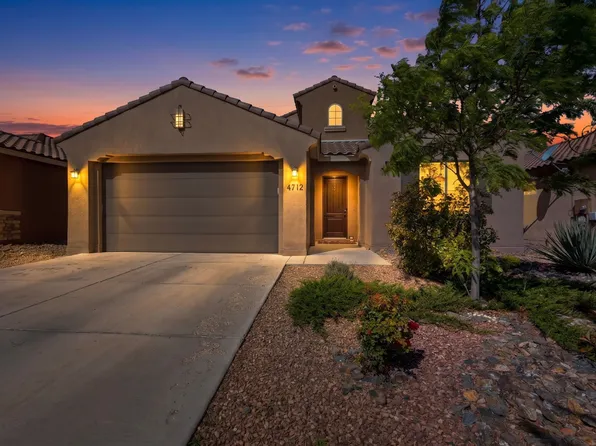 4712 Viento Del Norte, Santa Fe, NM 87507