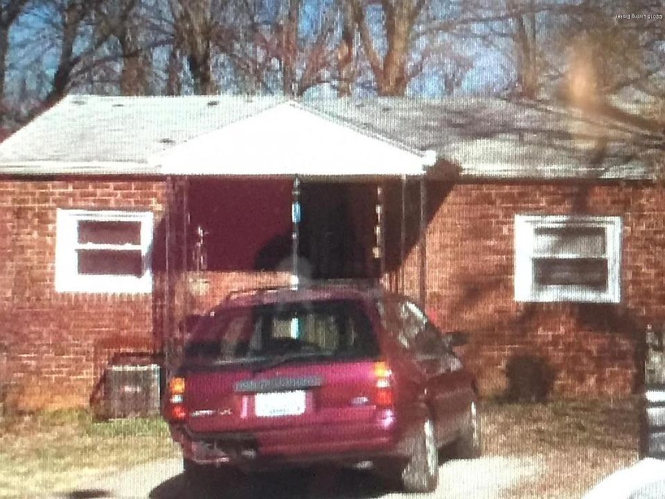 1425 Arling pic of front