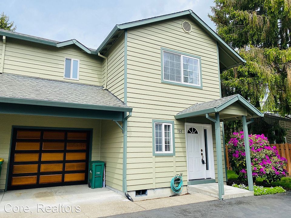 1st image of 758 SW Meadow Dr #11130062