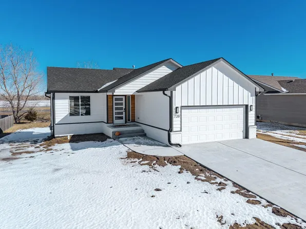 720 S Longbranch Dr, Maize, KS 67101