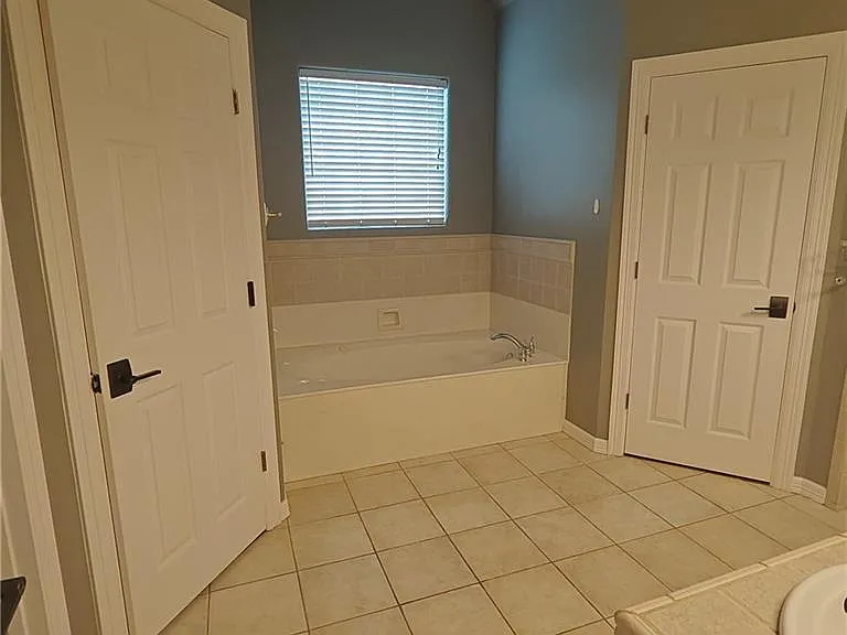 2516 Sequoia Dr — Photo 10