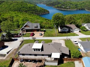 386 Wood Ridge Dr, Blue Eye, MO 65611