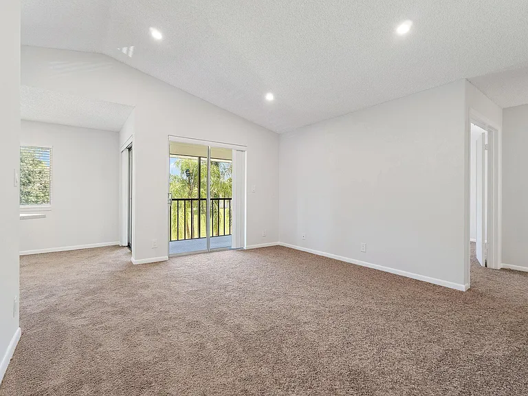 6531 Chasewood Dr #H — Photo 15