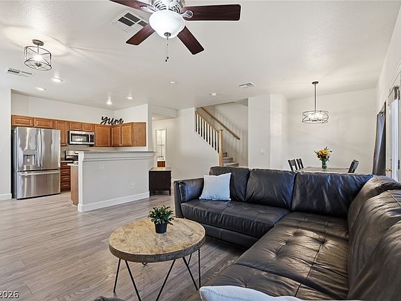 2nd image of 3309 Jamaica Princess Pl Unit 2