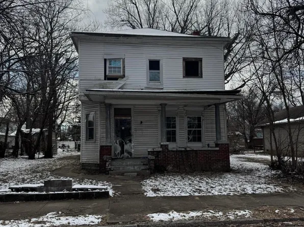 2210 W Burnett Ave, Louisville, KY 40210