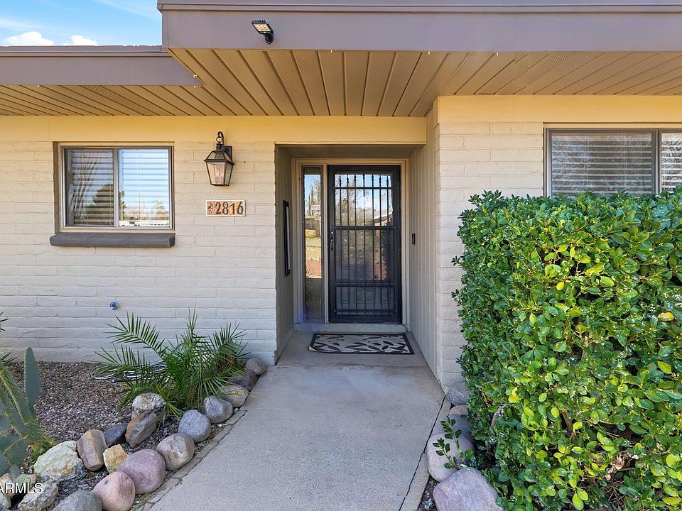 1st image of 2816 Calle Parkway