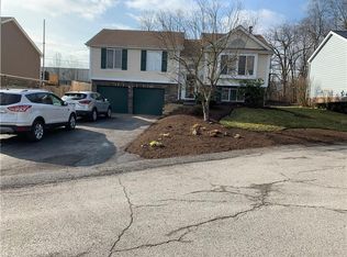 129 Clearbrook Dr, Cranberry Township, PA 16066