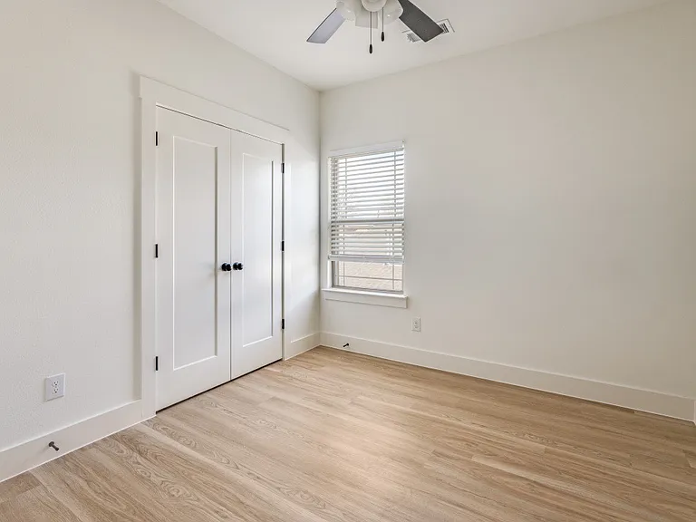 1224 Elva Warren St — Photo 20