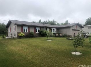 1115 9th St, Ishpeming, MI 49849