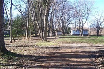 2nd image of 301 S 23rd St