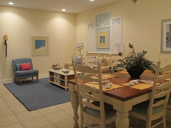 3rd image of 6659 Liberty Pl #6