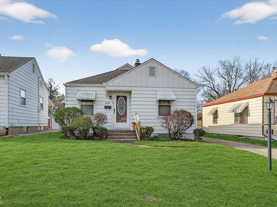 1st image of 2021 E Legrande Ave