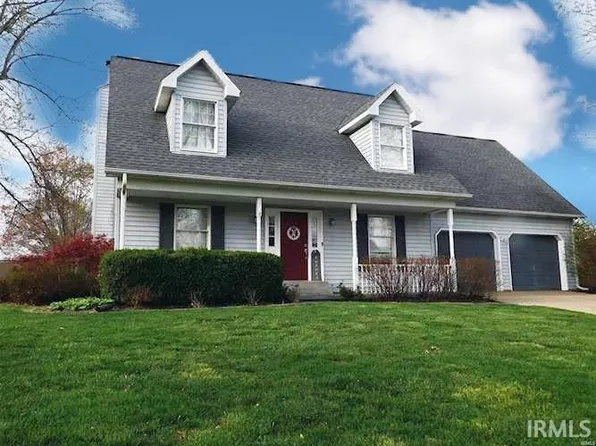 10166 Powers Dr, Newburgh, IN 47630