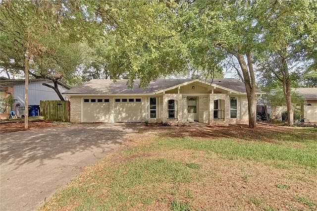 2nd image of 7312 Whispering Oaks Dr