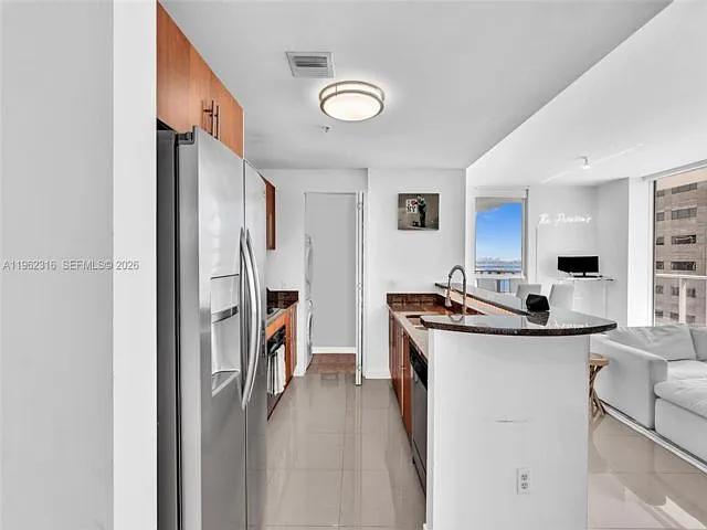 300 S Biscayne Blvd #2916 — Photo 5