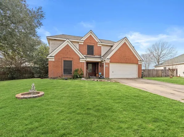 1415 Mockingbird Bend, Sealy, TX 77474
