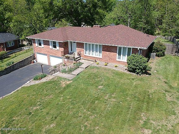2nd image of 2403 Windsor Forest Dr