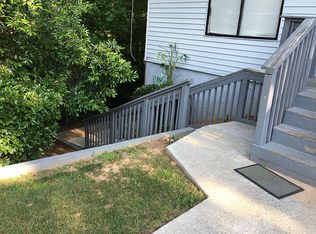 3864 Mulkey Cir SW, Marietta, GA 30008