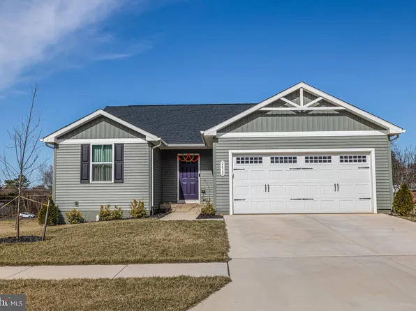 2612 High Point Dr, Culpeper, VA 22701