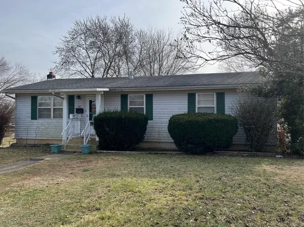 326 E Peck St, Ironton, MO 63650