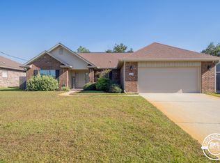 8434 Holley Hills Cir, Navarre, FL 32566