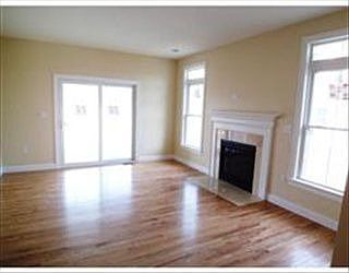 2nd image of 126 Winterberry Way