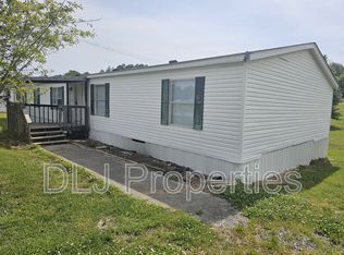 1376 Providence Rd, Sevierville, TN 37876